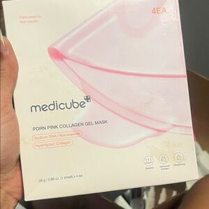 MedicuBe Pink Collagen Gel Mask for Radiant Skin